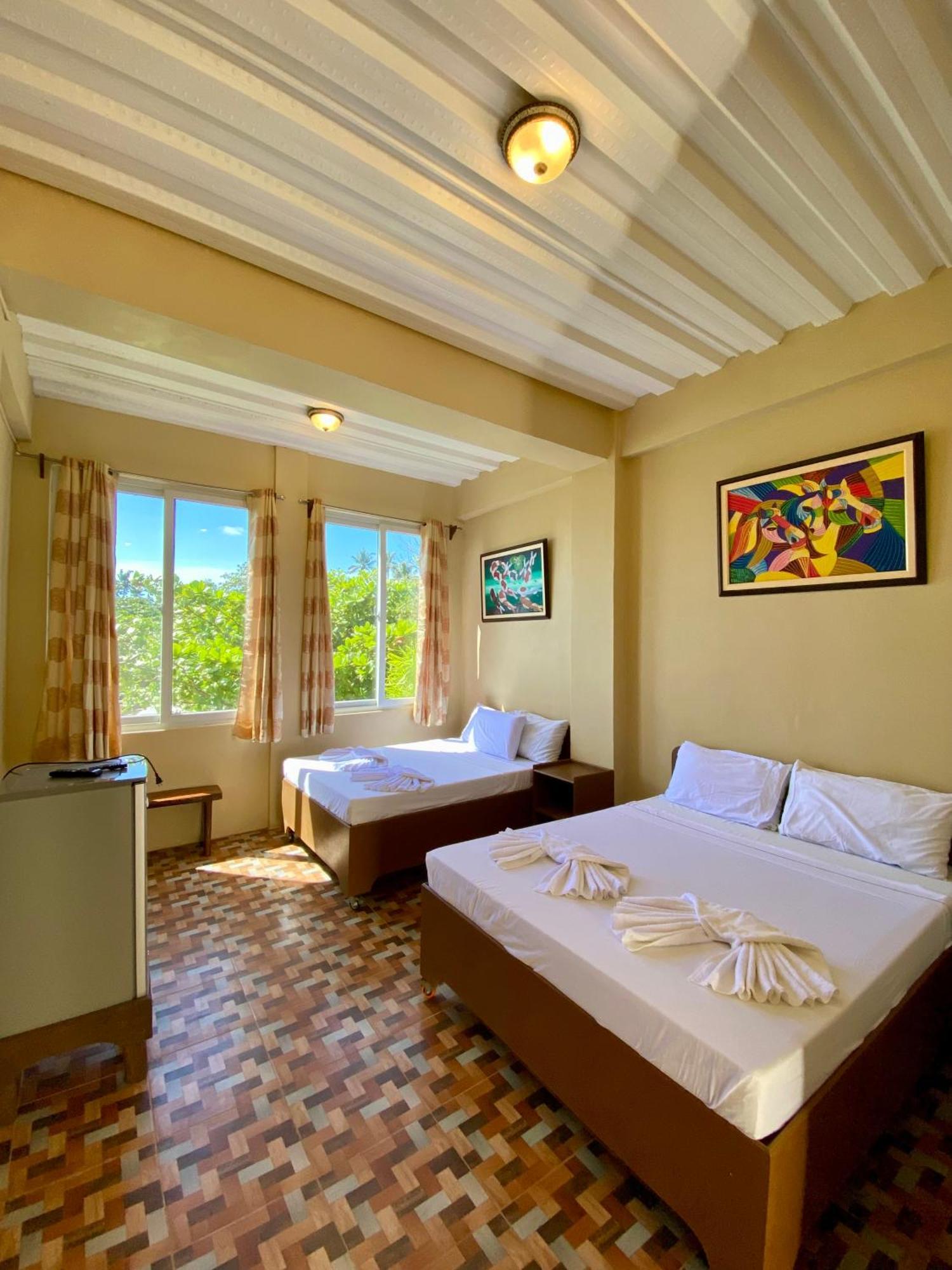 Oceanfront Beach Resort Siquijor Extérieur photo