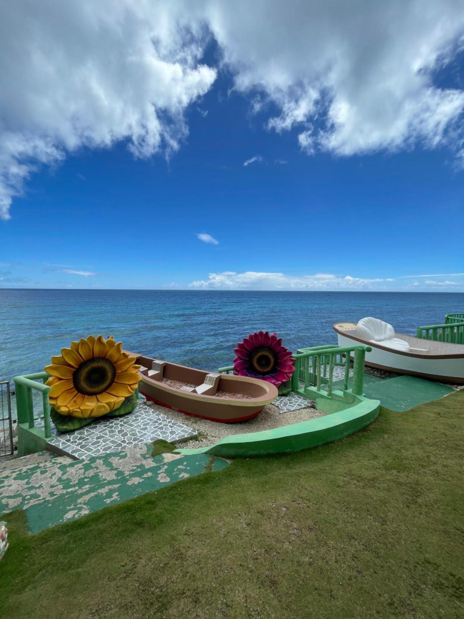 Oceanfront Beach Resort Siquijor Extérieur photo