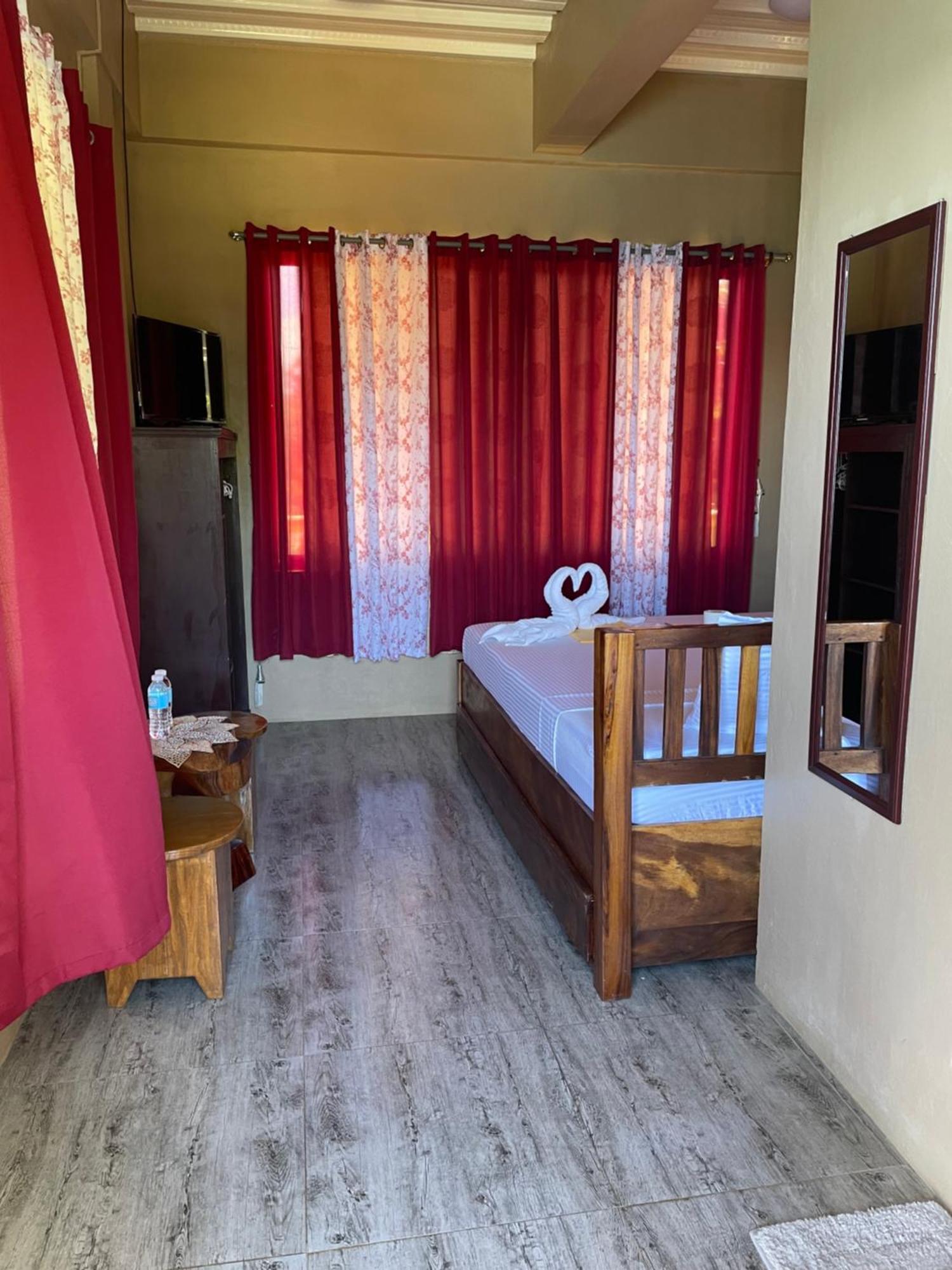 Oceanfront Beach Resort Siquijor Extérieur photo